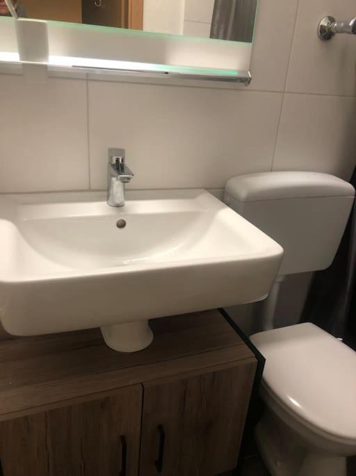 Eine 2 Zimmer Ferienwohnung Muenster City Esterno foto